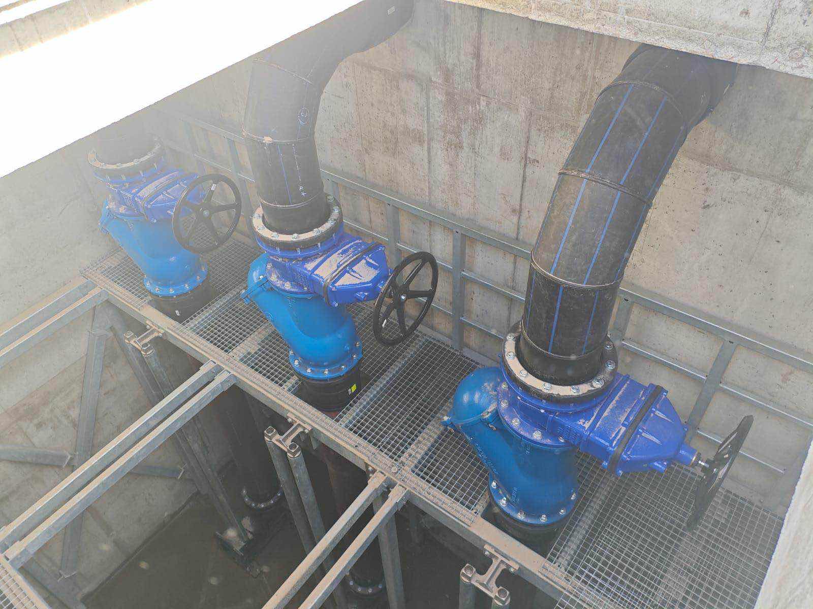 Manhole and chamber installation works, stage 4