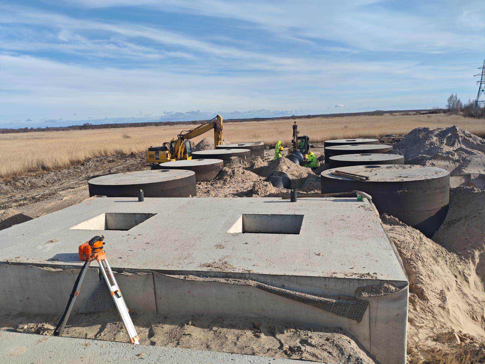 Manhole and chamber installation works, stage 5